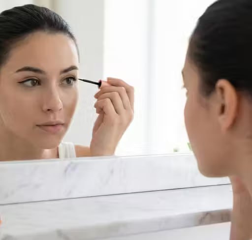 Omaayaa Liquid Eyeliner Jet Black | Waterproof & Smudge-Proof Matte Finish | 36H Long Stay Precision Tip Eyeliner for Sharp Wings